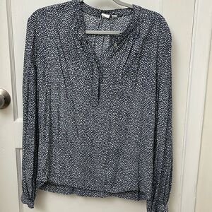 Gap long sleeve blouse with shirred sleeves